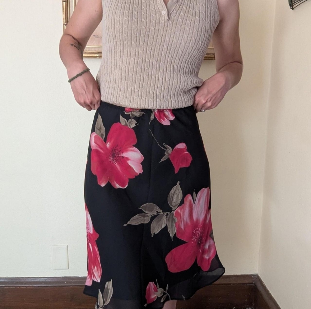 Vintage floral skirt